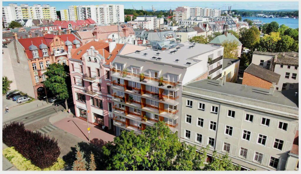 Plac Słowiański 10
