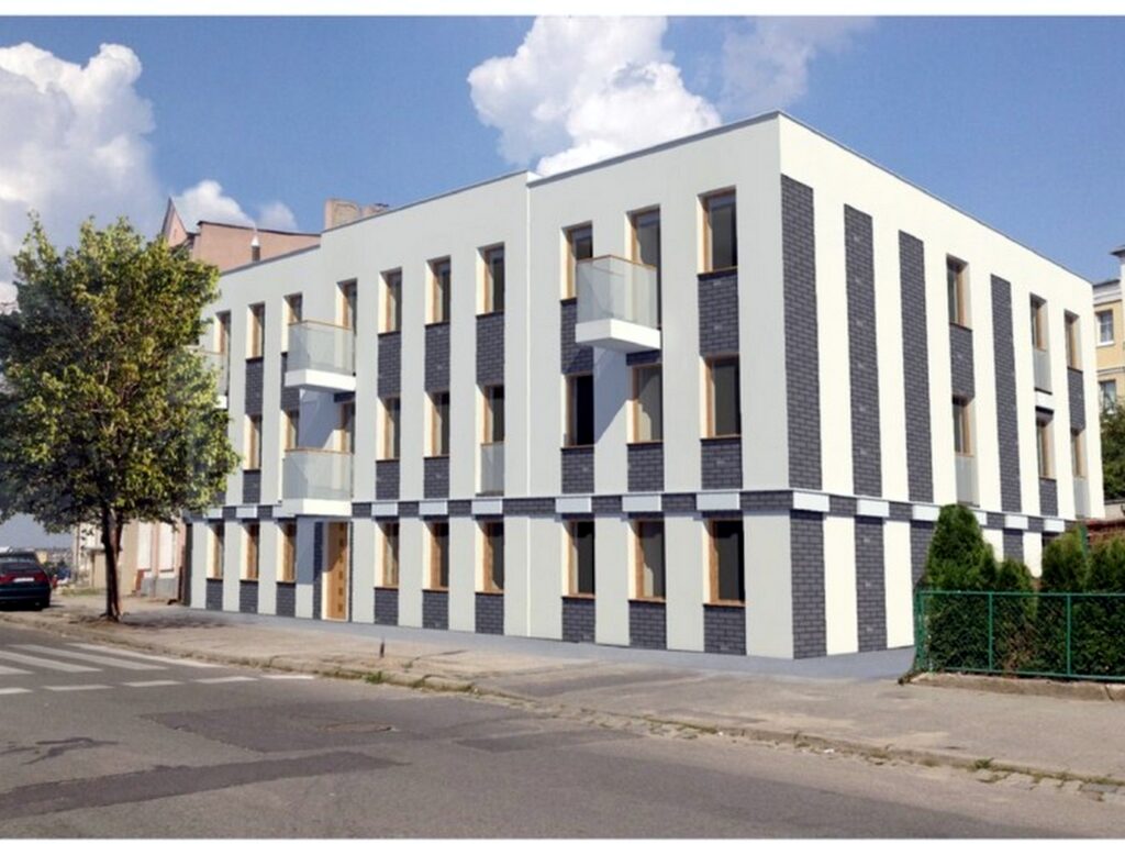 3 Maja 34