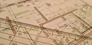 Sprzedaż deweloperow przedział 40 – 60 mkw. to az 40