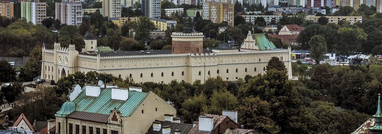 Jak duze mieszkania srednio sprzedają deweloperzy