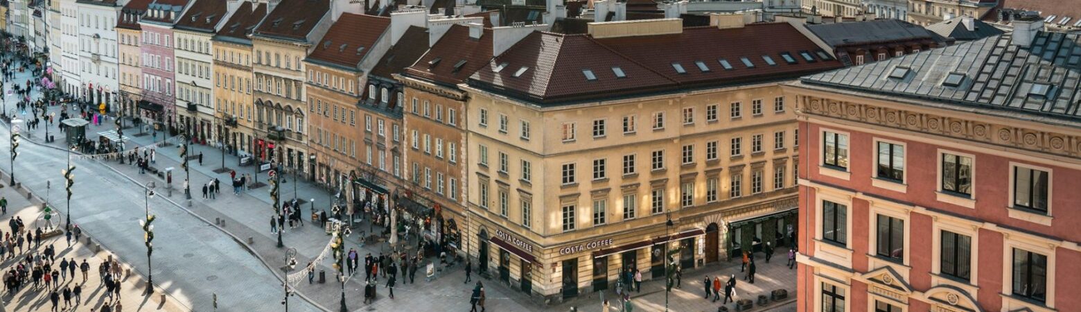 jakub-zerdzicki-Qpsi8Q5GHYc-unsplash