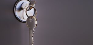 klucz do mieszkania