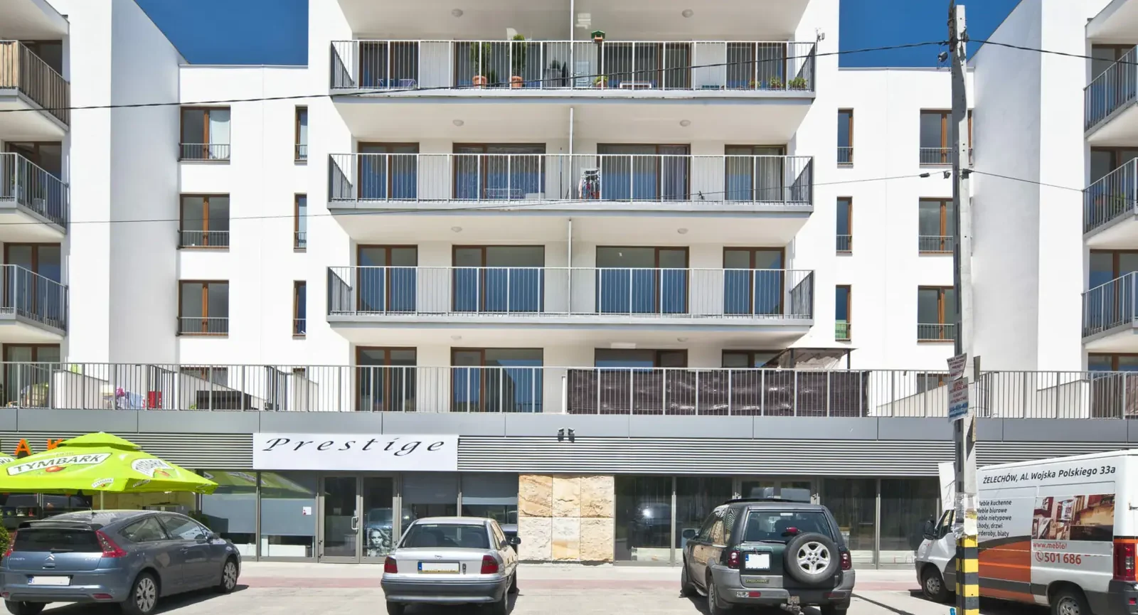 Powstańców 33